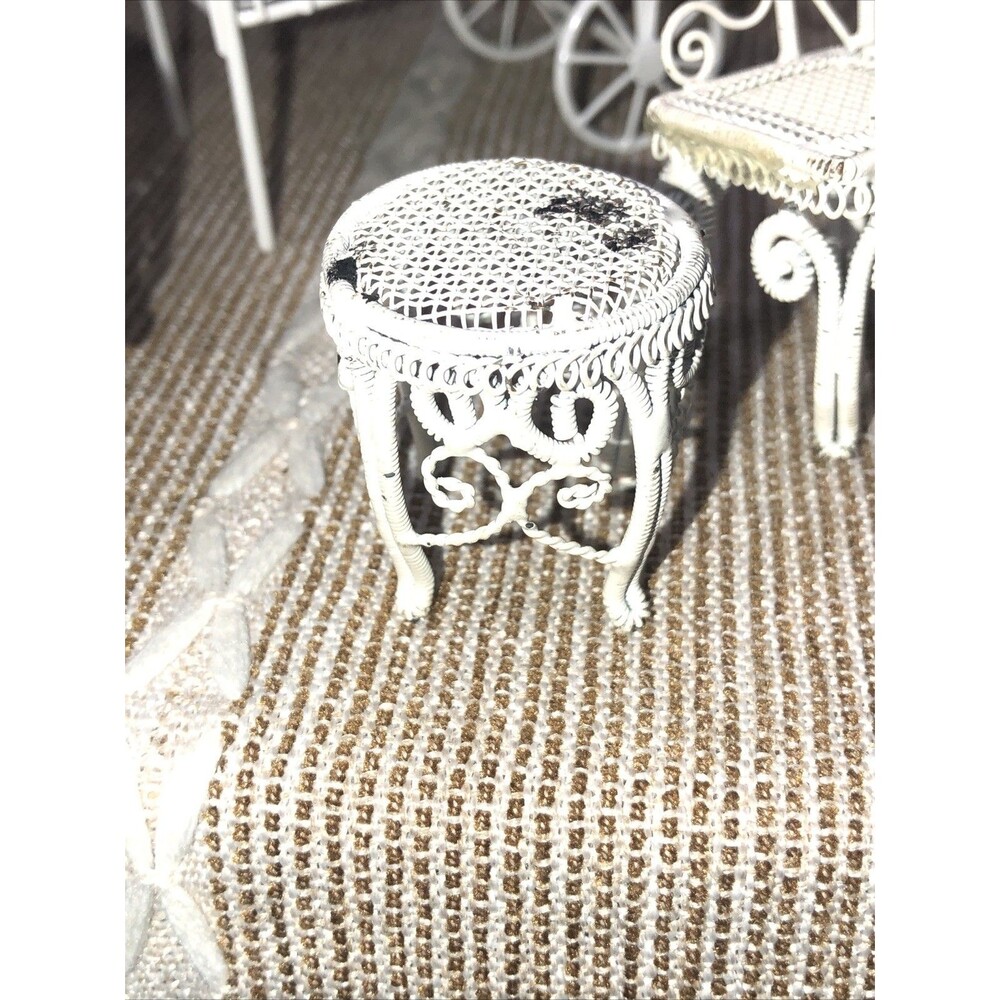 6 Pcs Miniatures White Metal Flower Cart, 2 Pedestals, Metal Chair and 2 Tables - Picture 7 of 16